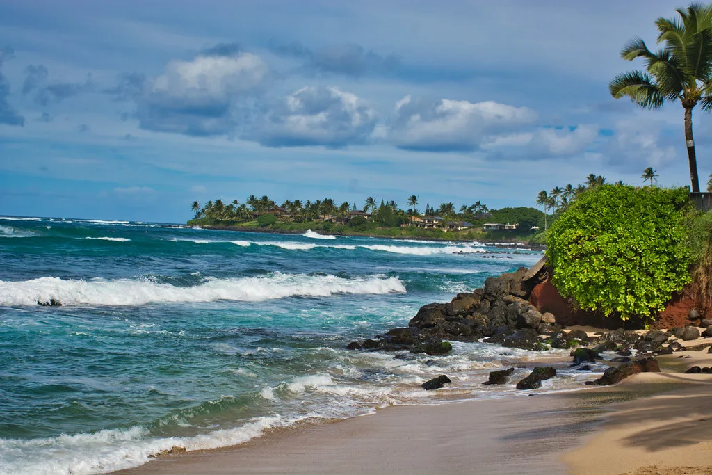 Ku’au  Bay