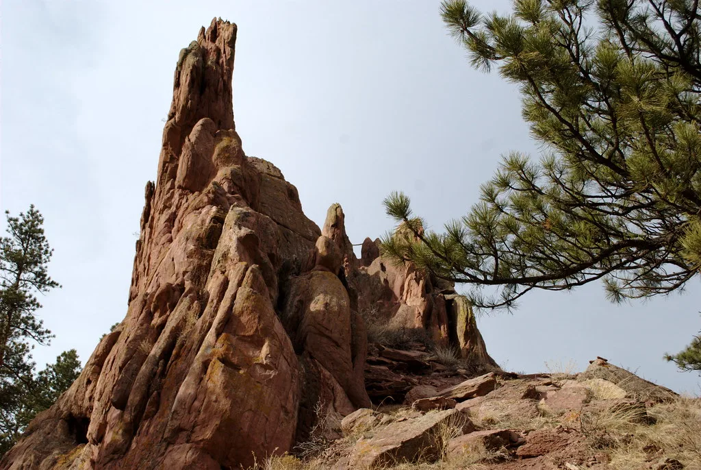 Red Rocks Trail