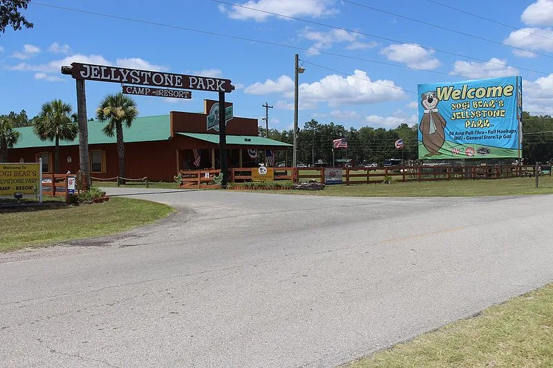 File:Yogi Bear’s Jellystone Park Camp-Resort (5).jpg