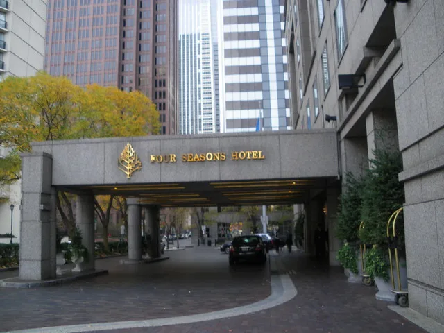 Four Seasons Hotel, Philadelphia