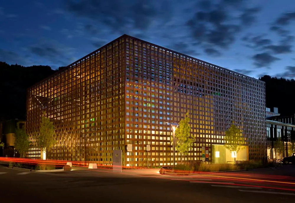 File:Aspen Art Museum by Shigeru Ban.jpg - Wikimedia Commons