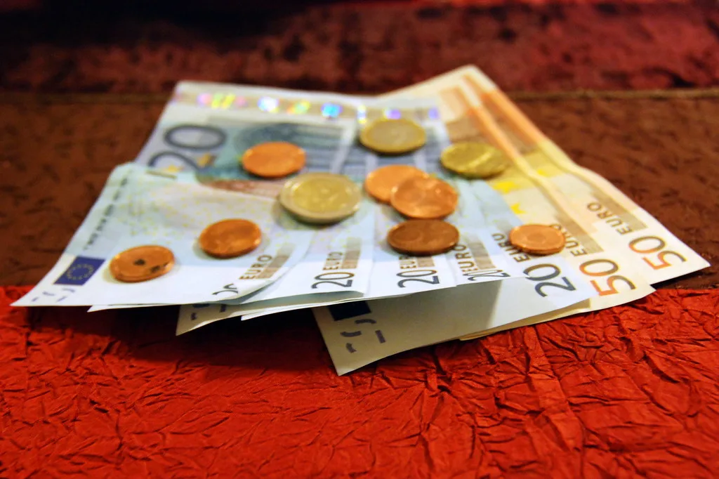 Day 135/365 - Euro, My-o