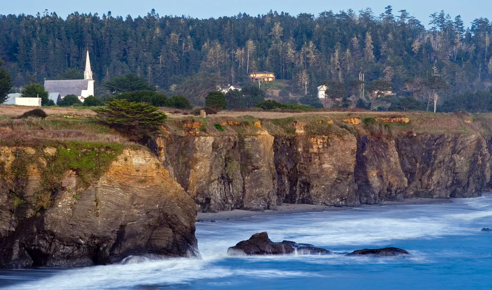 File:Mendocino coast, late sunset.jpg - Wikimedia Commons