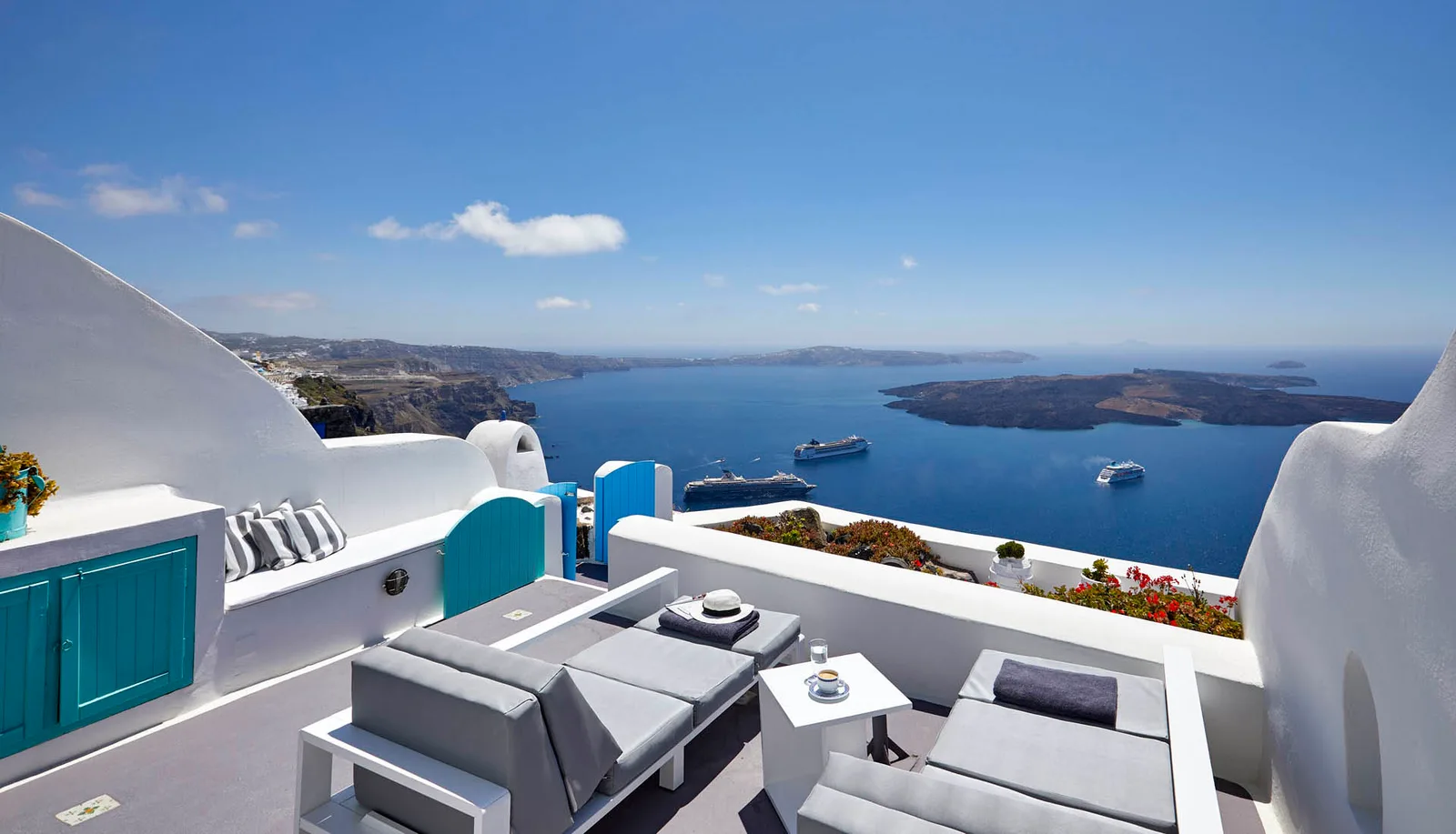 Home - Dreams Luxury Suites