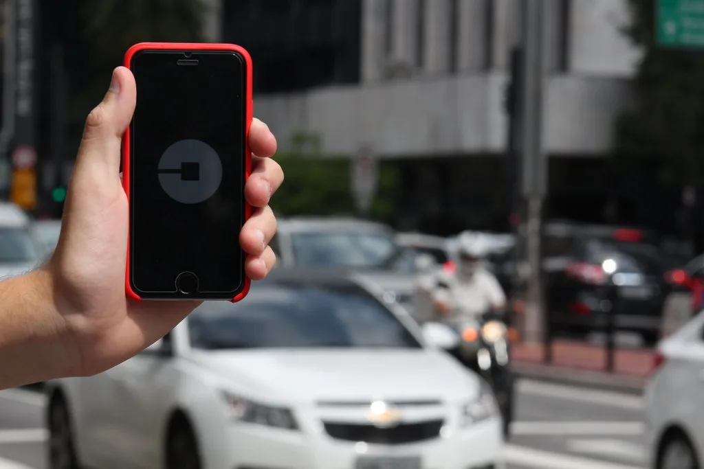 Uber e táxis em São Paulo