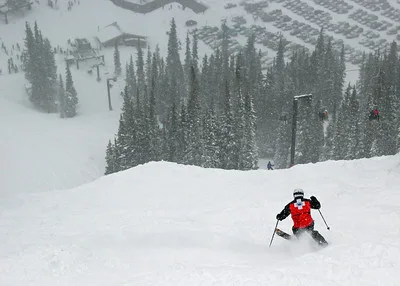 Coming down under Lift 1, Loveland Basin, Colorado