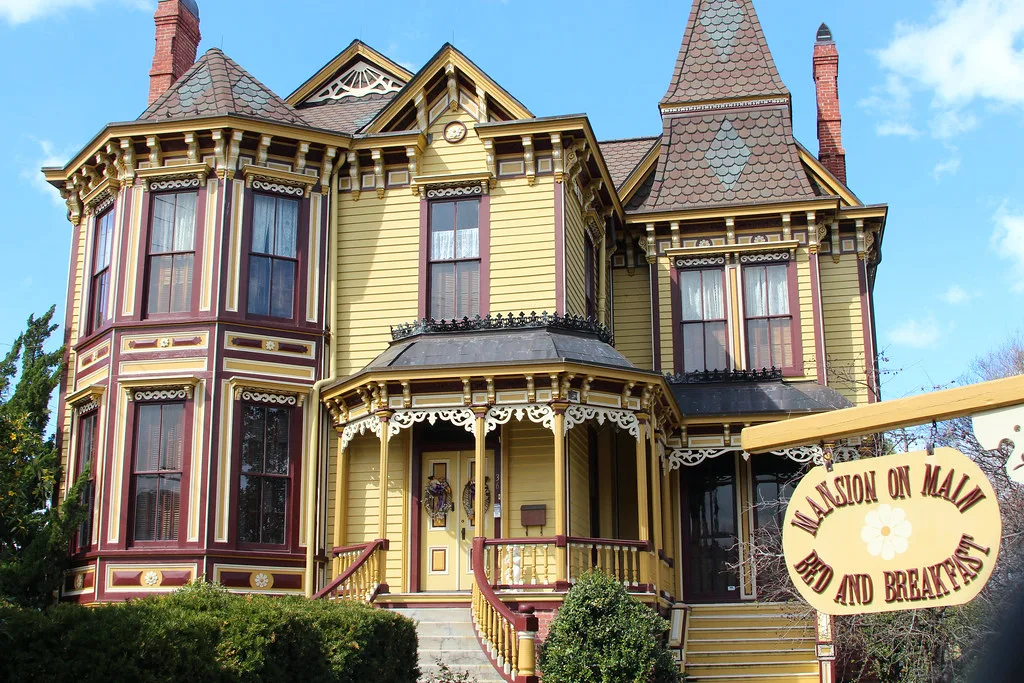 Mansion on Main