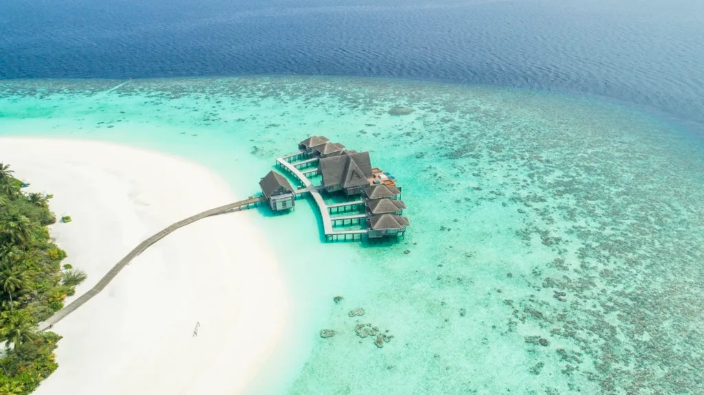 beach paradise maldives