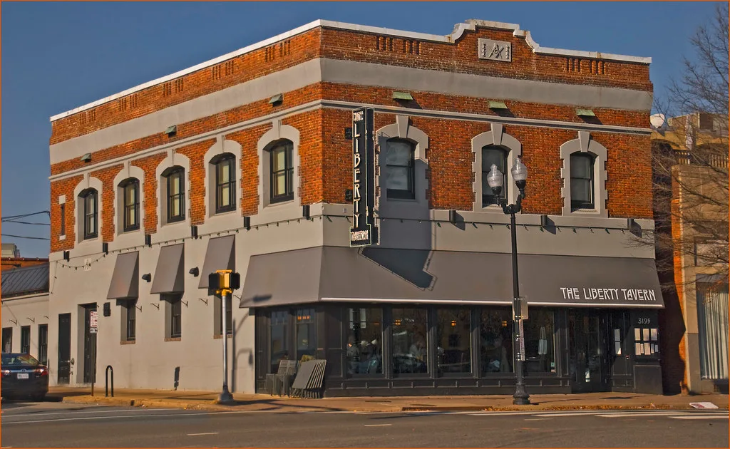 The Liberty Tavern – 3195 Wilson Boulevard Arlington (VA)… | Flickr