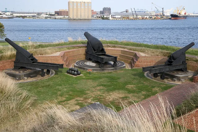 Guns of Fort McHenry