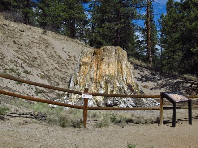 Florissant Fossil Beds National Monument