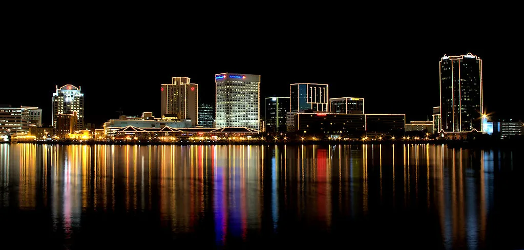 Norfolk, Virginia skyline